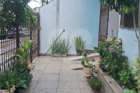 Casa à venda com 3 suítes, em Campo Grande, Rio de Janeiro, RJ