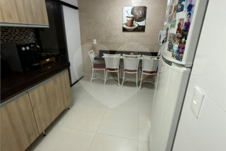 Casa em condomínio à venda com 3 quartos em Jardim Caiçara, Cabo Frio, RJ