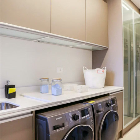 Apartamento à venda com 4 suítes em Real Parque, São Paulo, SP