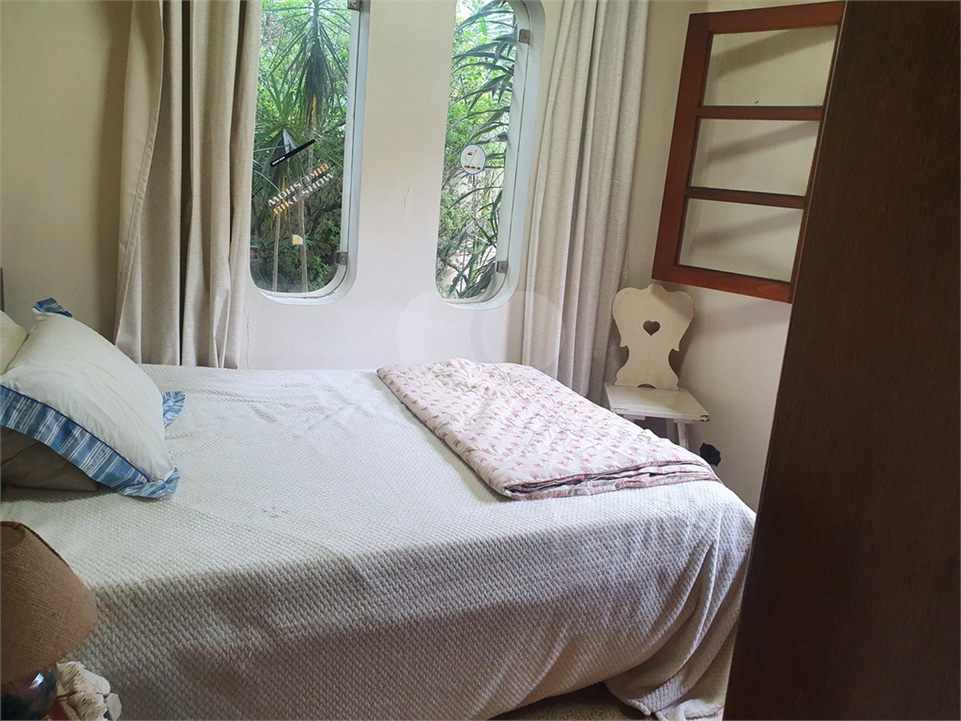 Casa à venda com 4 quartos, sendo 1 suíte, em Interlagos, São Paulo, SP