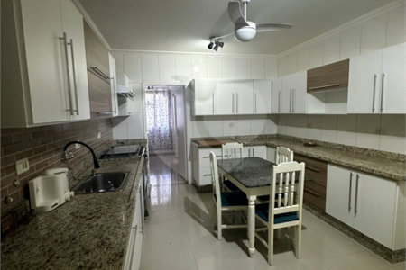 Apartamento à venda com 2 quartos, sendo 1 suíte, no Centro, Ponta Porã, MS