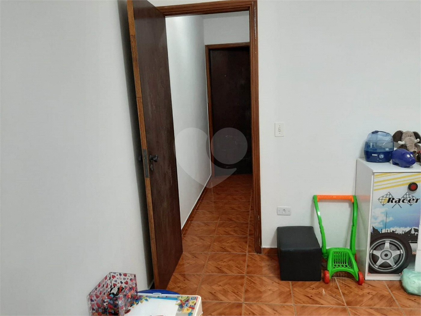 Sobrado à venda com 2 quartos em Tremembé, São Paulo, SP