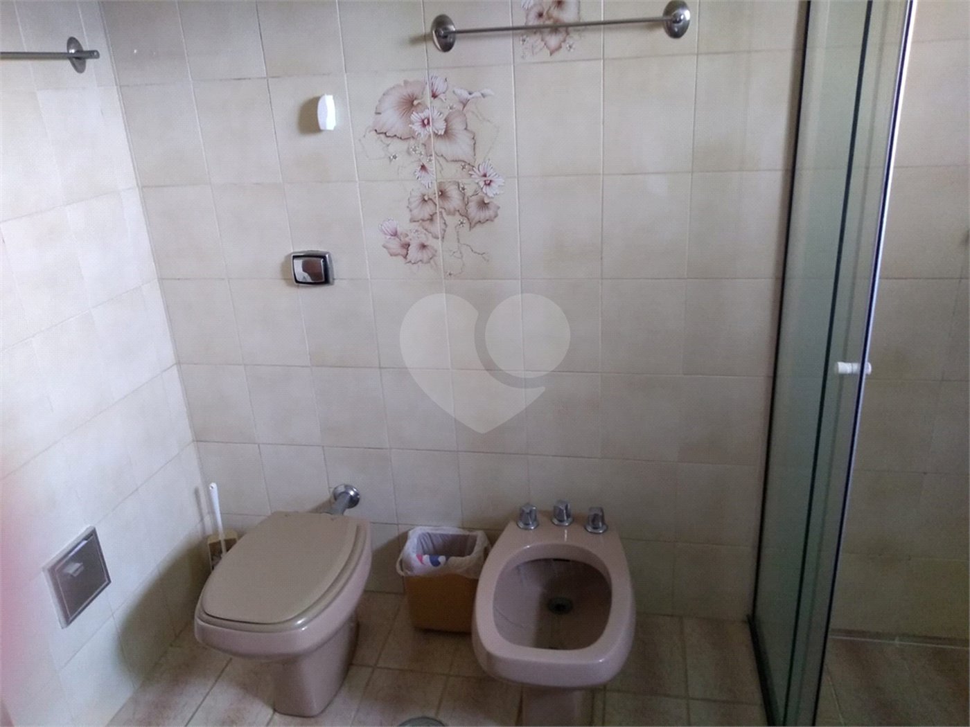 Chácara à venda com 5 quartos, sendo 3 suítes, em Chácaras São Bento, Valinhos, SP