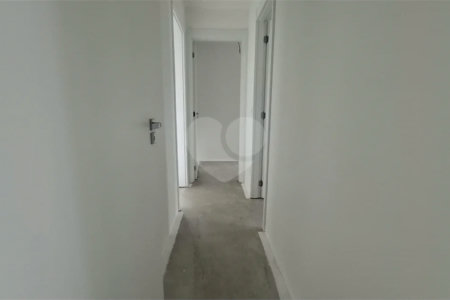 Apartamento à venda com 3 suítes em Vila Pirajussara, São Paulo, SP