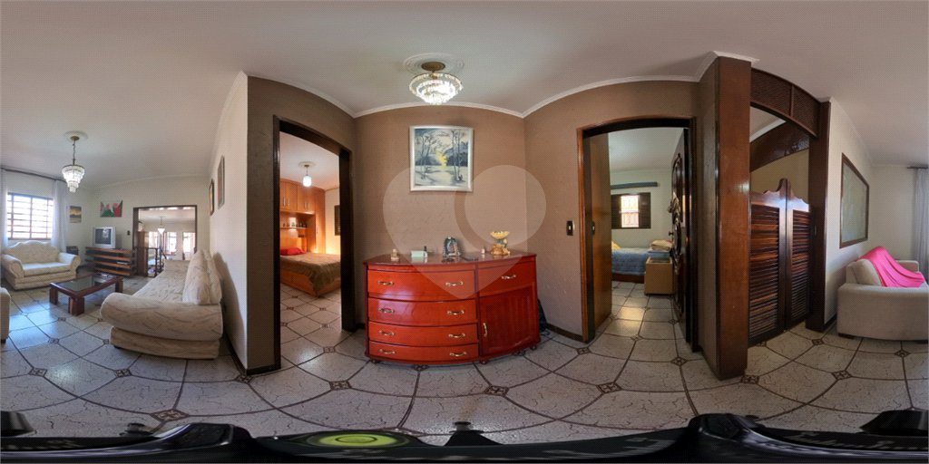 Casa à venda com 3 quartos, sendo 2 suítes, em Vila Matilde, São Paulo, SP