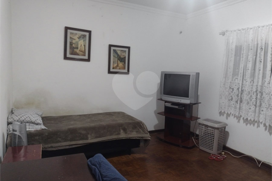 Sobrado à venda com 6 quartos, sendo 1 suíte,  em Vila Gustavo, São Paulo, SP