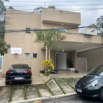Casa à venda com 4 suítes no condomínio Granja Morumbi, São Paulo - SP
