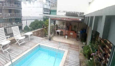 Cobertura à venda com 4 quartos, sendo 1 suíte,  em Tijuca, Rio de Janeiro, RJ
