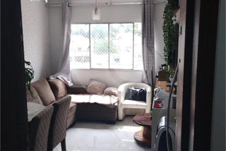 Apartamento à venda com 2 quartos, sendo 1 suíte,  em Vila Santa Clara, São Paulo, SP