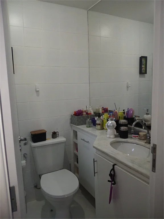 Apartamento à venda com 2 quartos, sendo 1 suíte, em Jardim Monte Kemel, São Paulo, SP