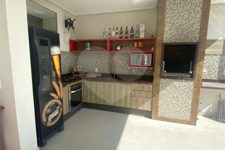 Casa à venda com 4 quartos, sendo 3 suítes, no condomínio Brisa 1, Mogi das Cruzes - SP