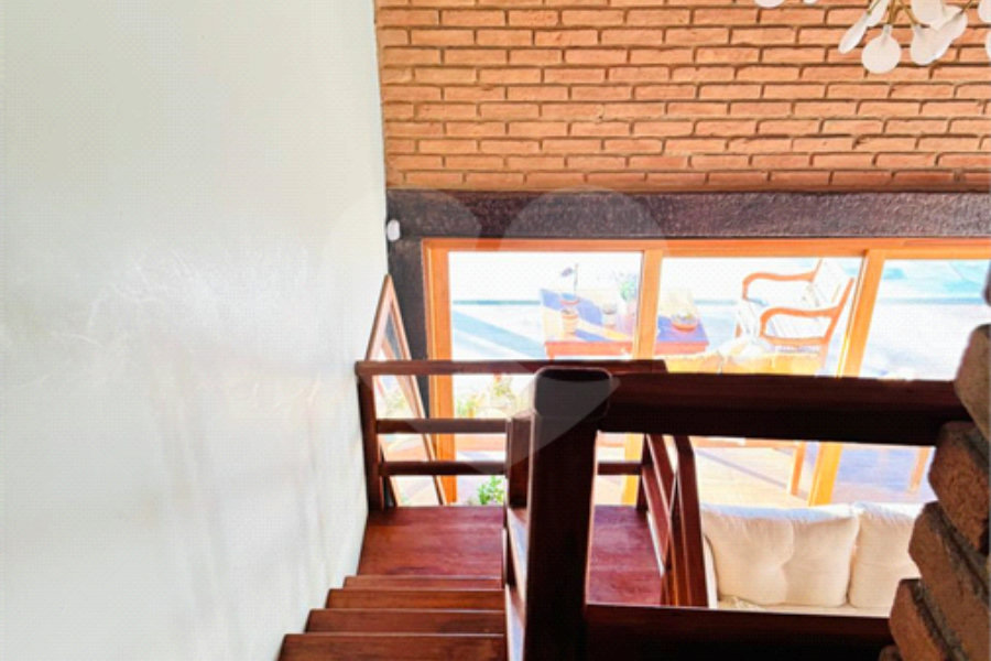 Casa Térrea à venda com 3 quartos, sendo 2 suítes,  em Luiz Fagundes, Mairiporã, SP