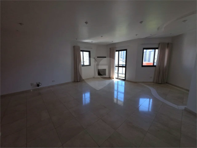 Apartamento à venda com 3 quartos, sendo 1 suíte,  em Jardim São Paulo(zona Norte), São Paulo, SP