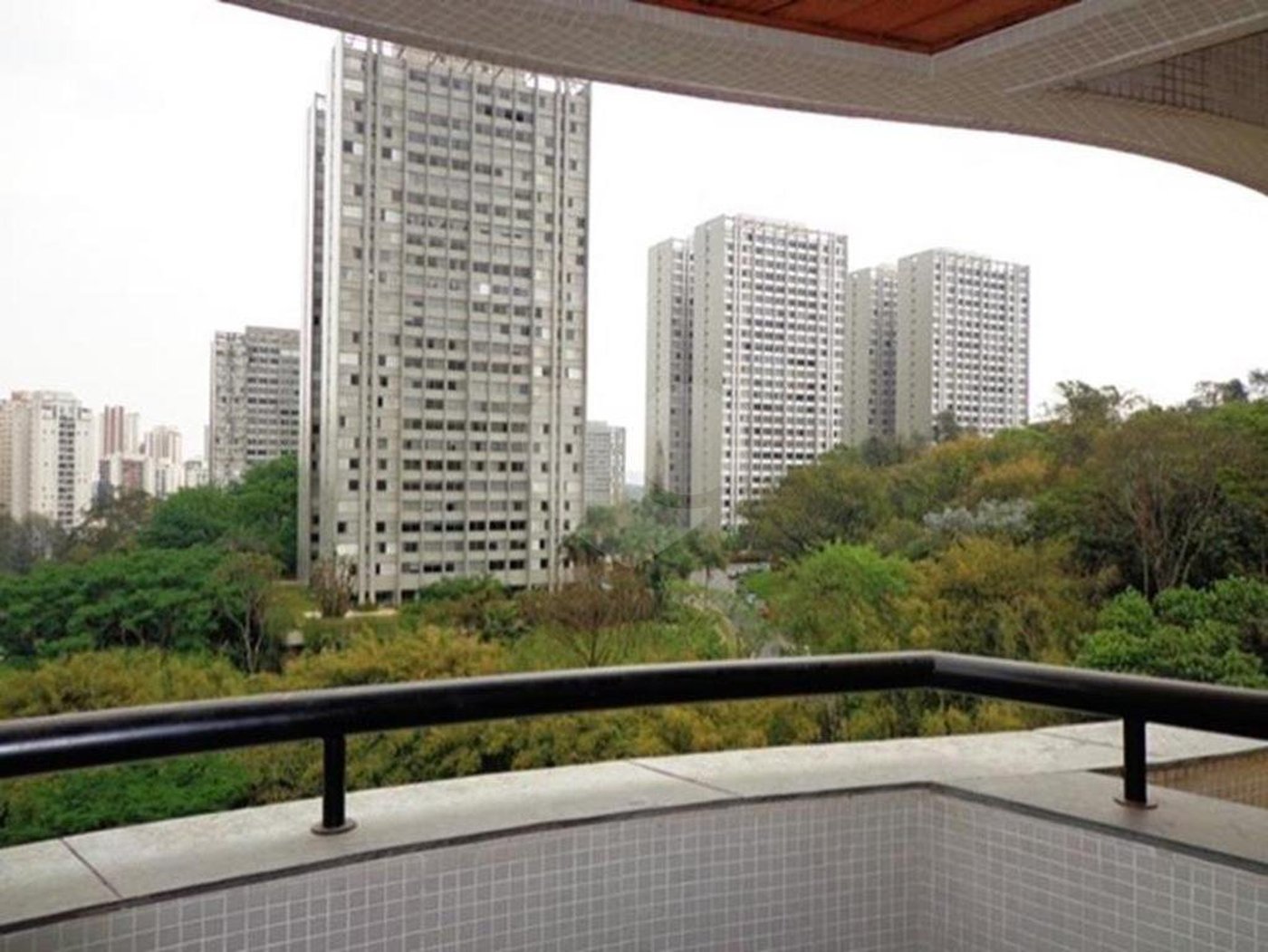 Apartamento à venda com 1 suíte em Vila Suzana, São Paulo, SP