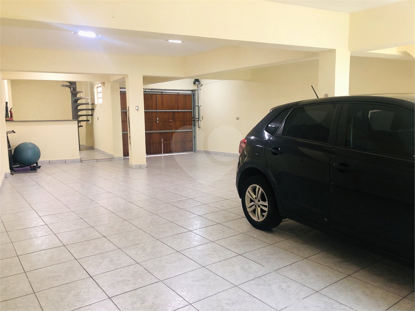 Sobrado à venda com 3 quartos, sendo 1 suíte, em Vila Romero, São Paulo, SP