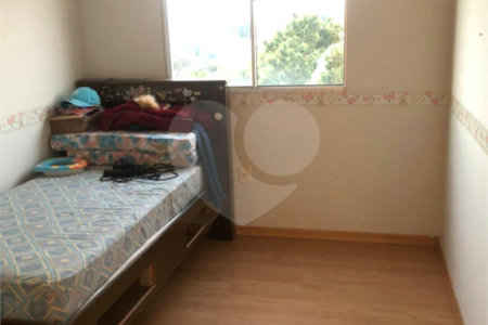Apartamento à venda com 2 quartos em Jardim Dayse, Ferraz de Vasconcelos, SP