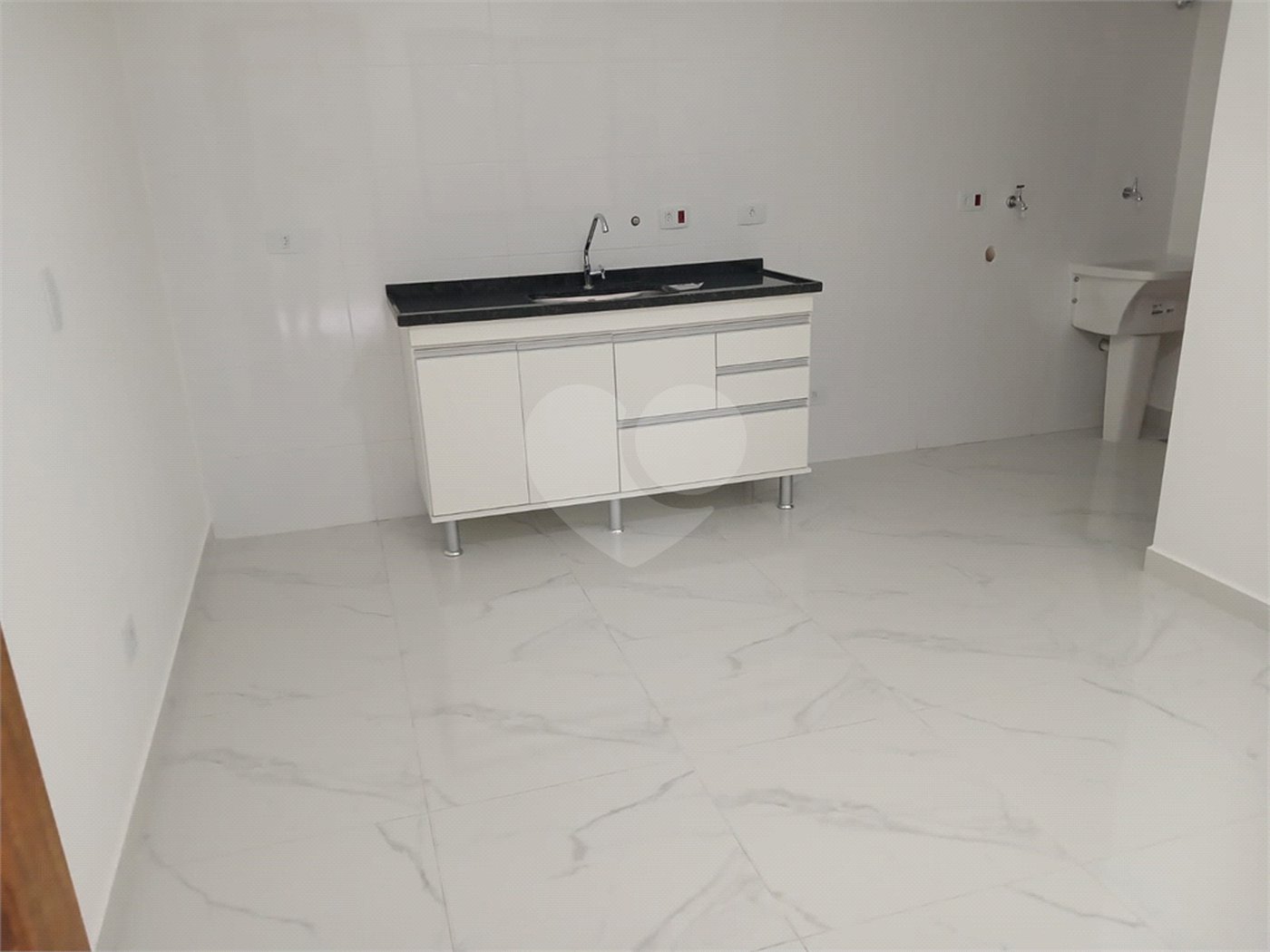 Casa para alugar com 1 quarto no condomínio Edificio Cometa, São Paulo - SP