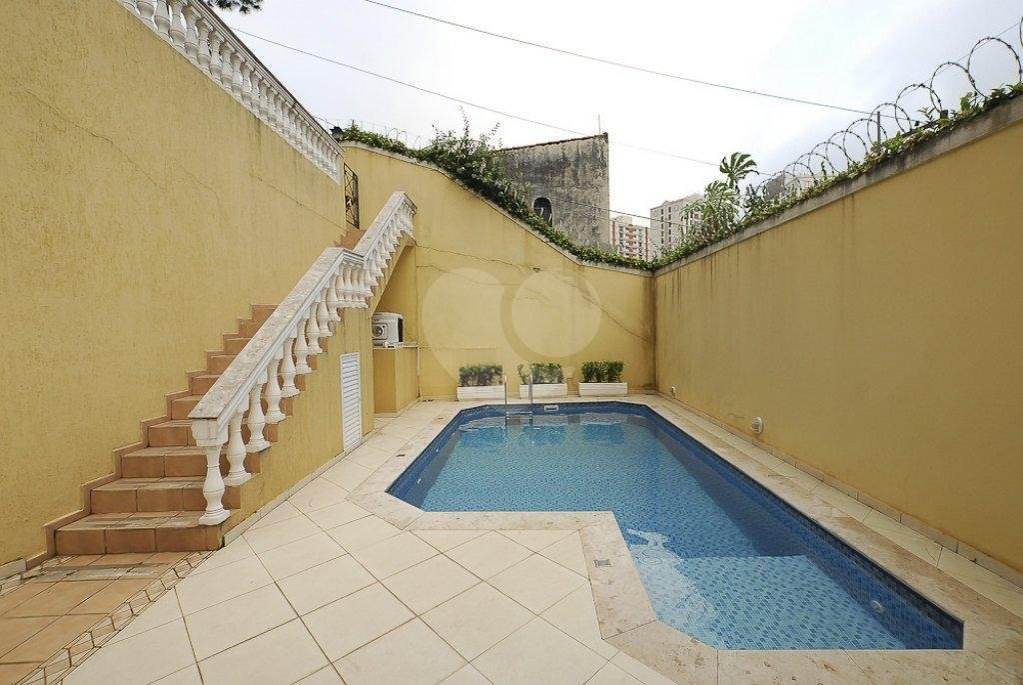 Casa à venda com 5 suítes em Jardim Marajoara, São Paulo, SP