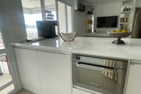 Apartamento à venda com 3 quartos, sendo 1 suíte,  em Vila Suissa, Mogi das Cruzes, SP