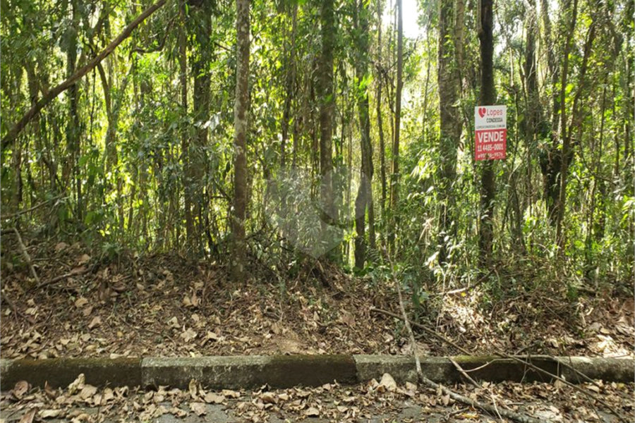 Terreno à venda no condomínio Alpes da Cantareira, Mairiporã - SP