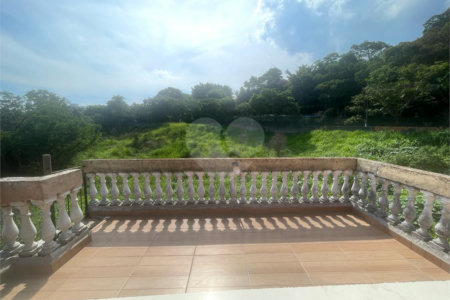 Sobrado à venda com 4 quartos, sendo 2 suítes, em Jardim Marajoara, São Paulo, SP
