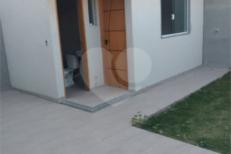 Casa Térrea à venda com 2 quartos, sendo 1 suíte, em Nova Cerejeira, Atibaia, SP