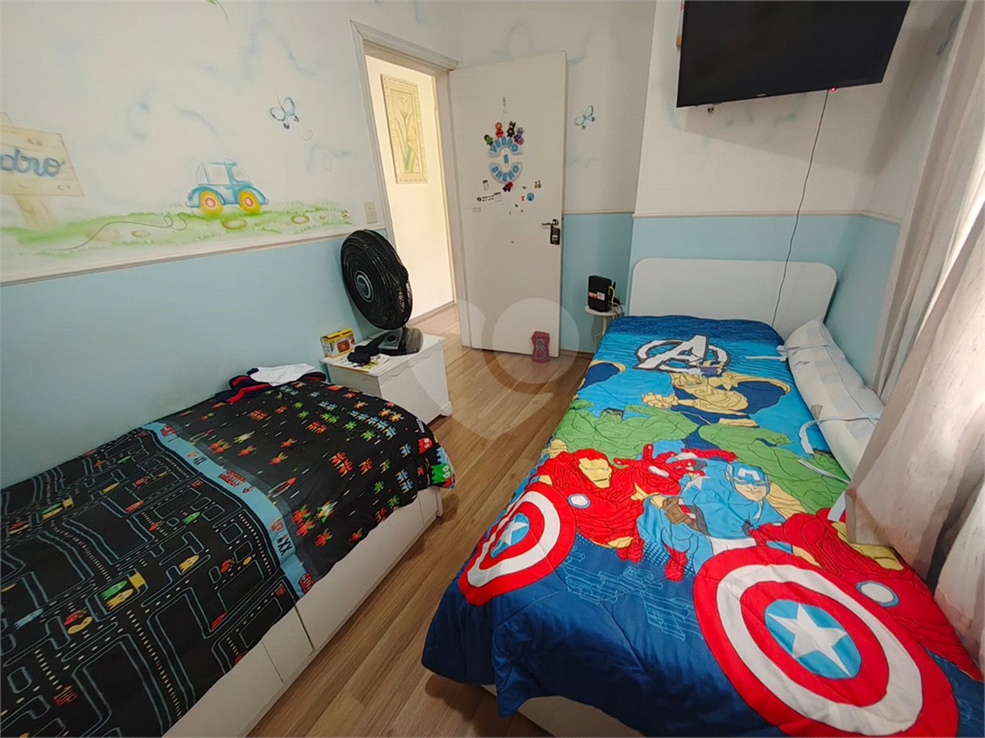 Sobrado à venda com 3 quartos, sendo 1 suíte,  em Tremembé, São Paulo, SP