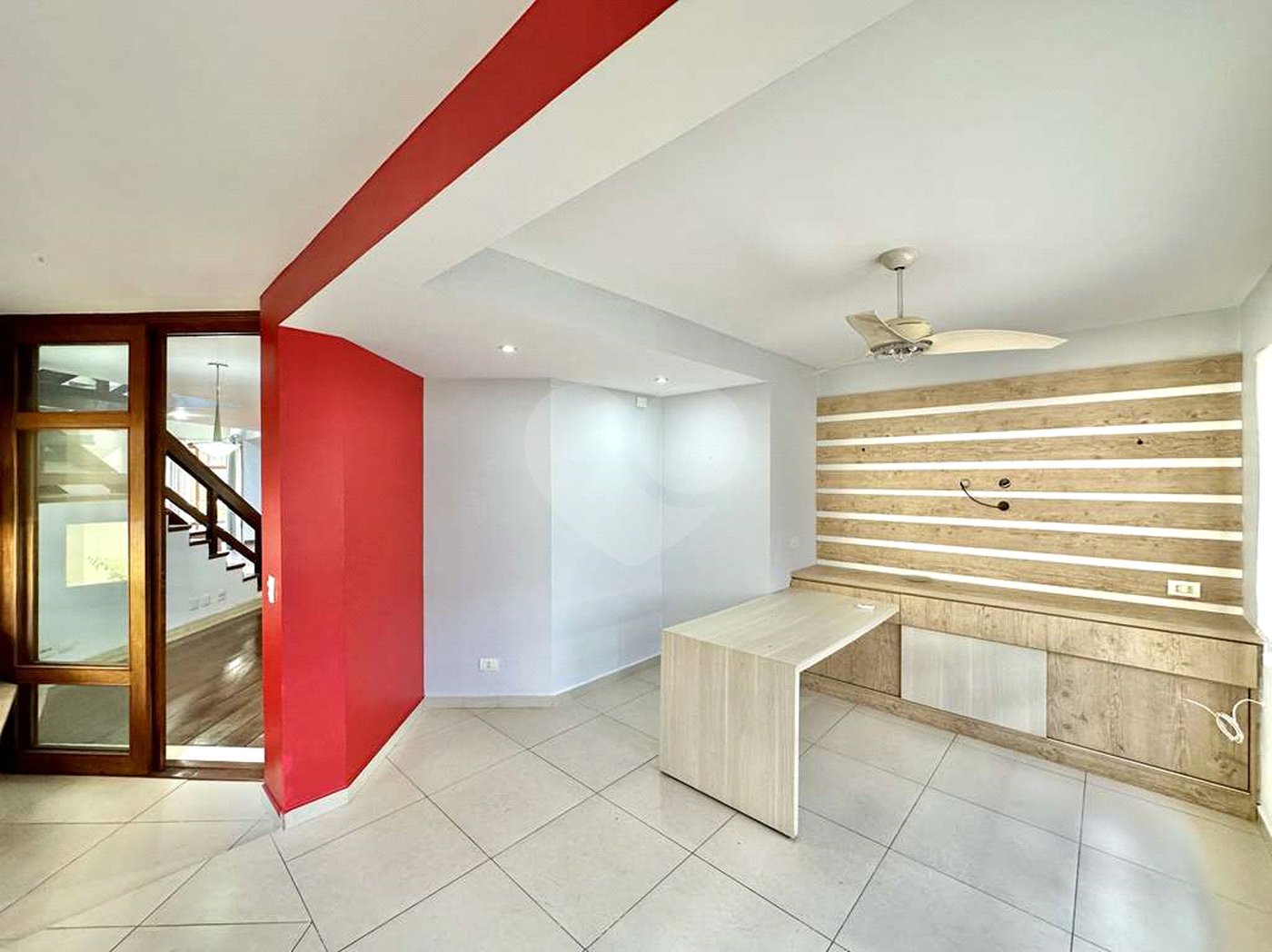 Casa à venda com 4 quartos, sendo 2 suítes,  no condomínio São Paulo Ii, Cotia - SP