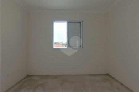 Casa à venda com 3 suítes no condomínio Residencial Gaya, São Paulo - SP