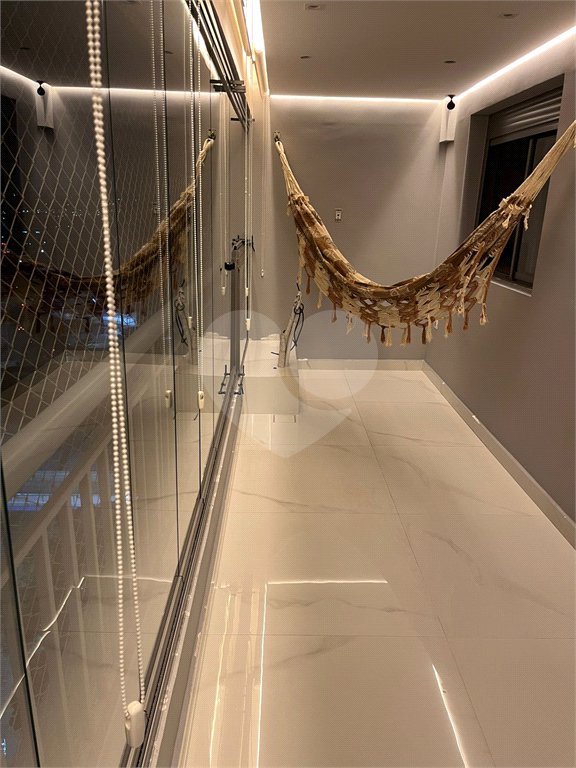 Apartamento à venda com 2 quartos, sendo 1 suíte, em Barra Funda, São Paulo, SP