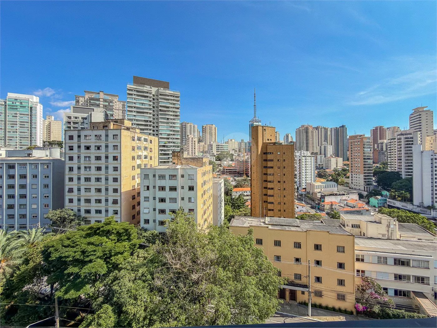 Studio novo com 33m² e vaga na garagem na região da Aclimação em São Paulo - SP.