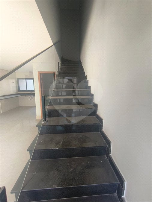 Sobrado à venda com 3 quartos, sendo 1 suíte, em Santana, São Paulo, SP