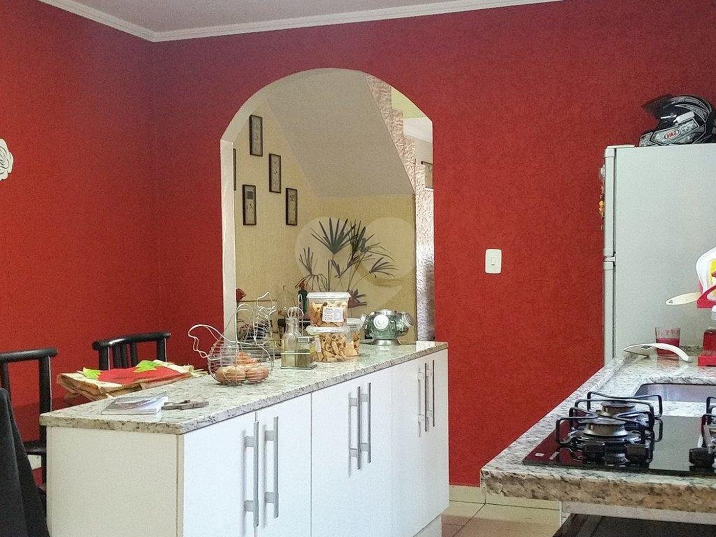 Sobrado à venda com 3 quartos, sendo 1 suíte,  em Tremembé, São Paulo, SP