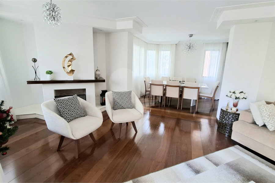 Apartamento à venda com 3 suítes em Santana, São Paulo, SP