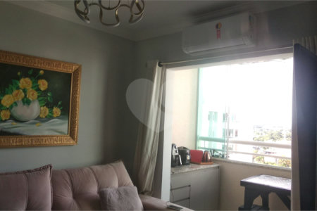 Apartamento à venda com 3 quartos, sendo 1 suíte, em Jardim Vera Cruz, Sorocaba, SP