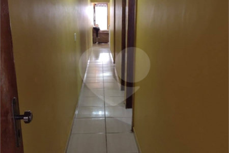 Sobrado à venda com 4 quartos, sendo 1 suíte,  em Jardim Maria Luiza, São Paulo, SP