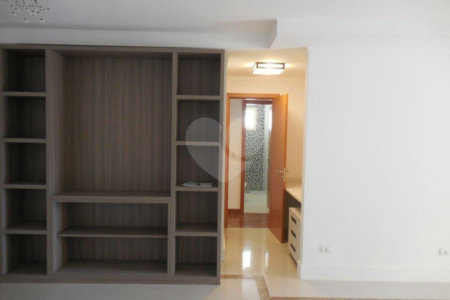 Apartamento à venda com 3 quartos, sendo 1 suíte,  em Santana, São Paulo, SP