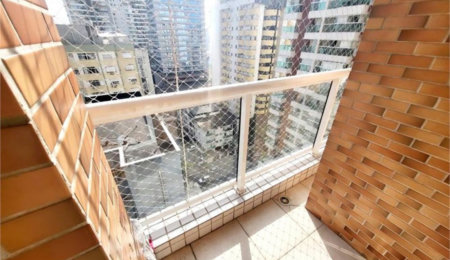 Apartamento Residencial à venda, Gonzaga, Santos - AP1004.
