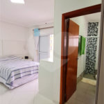 Sobrado à venda com 3 quartos, sendo 1 suíte,  em Jardim Leocádia, Sorocaba, SP