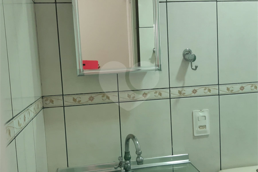 Apartamento à venda com 1 quarto em Vila Paiva, São Paulo, SP