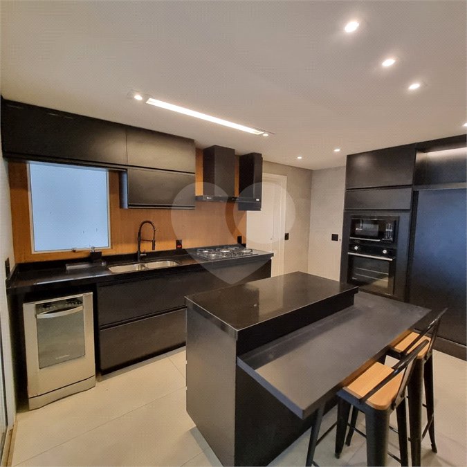 Apartamento à venda com 3 suítes em Santana, São Paulo, SP