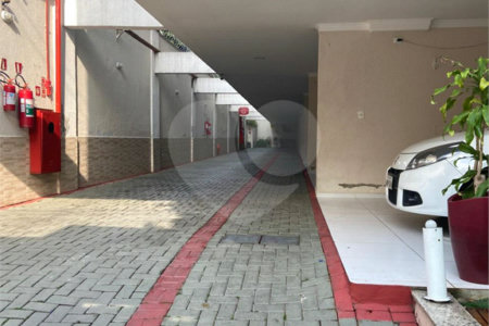 Apartamento à venda com 3 quartos, sendo 1 suíte, em Vila Pires, Santo André, SP