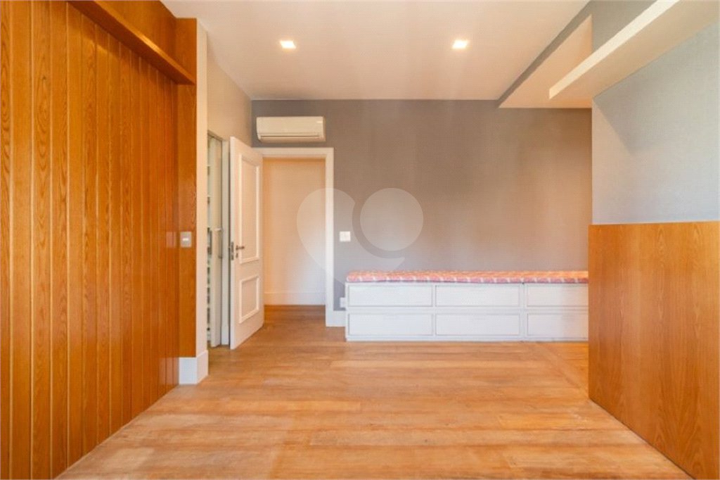 Apartamento à venda com 2 suítes em Itaim Bibi, São Paulo, SP