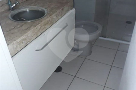 Apartamento à venda com 3 quartos, sendo 1 suíte, em Vila Gustavo, São Paulo, SP