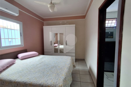 Casa à venda com 3 quartos, sendo 1 suíte, em Parque Residencial Cândido Portinari, Ribeirão Preto, SP