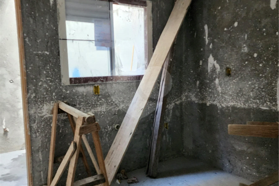 Casa à venda com 3 quartos, sendo 1 suíte, em Vila Gustavo, São Paulo, SP