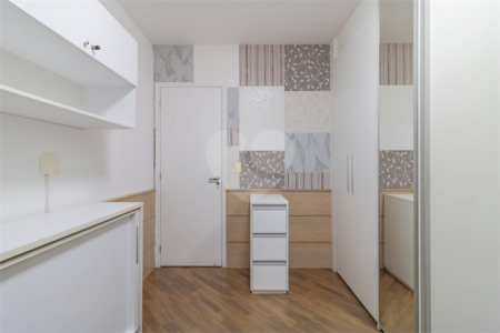 APARTAMENTO PARA LOCAÇÃO COM 151M2 - 3 QUARTOS ( 2 SUÍTES ) - 3 VAGAS NO JARDIM AMÉRICA.
