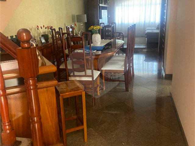 Sobrado à venda com 3 suítes em Tremembé, São Paulo, SP
