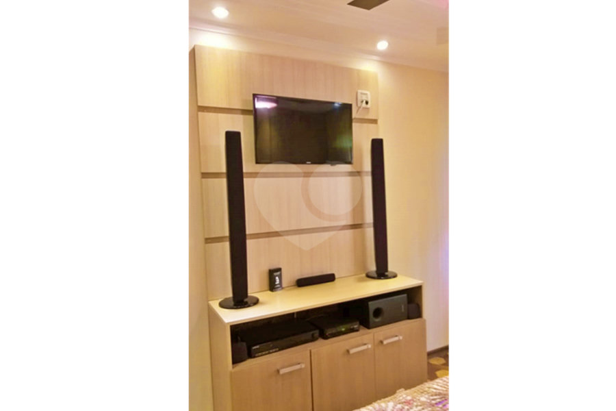 Casa à venda com 3 quartos, sendo 2 suítes, em Santana, São Paulo, SP