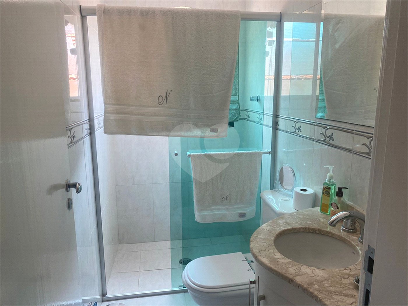 Sobrado à venda com 3 quartos, sendo 1 suíte, em Tremembé, São Paulo, SP